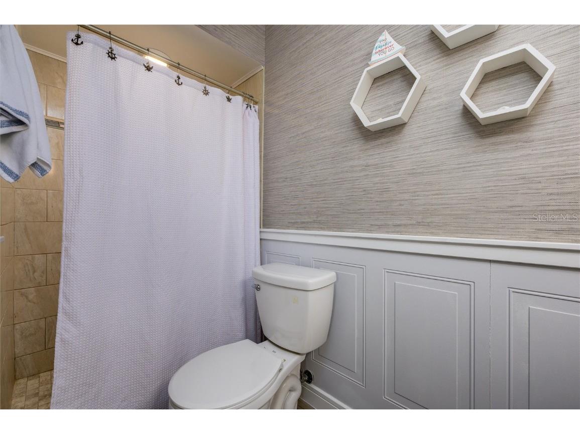 1472 Queen Anne Drive Palm Harbor FL 34684 - LAKE TARPON TB8436931 image21