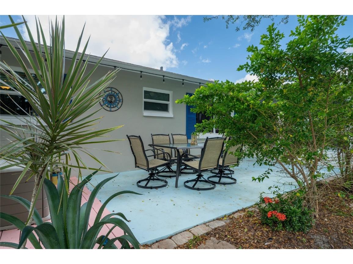 1472 Queen Anne Drive Palm Harbor FL 34684 - LAKE TARPON TB8436931 image27