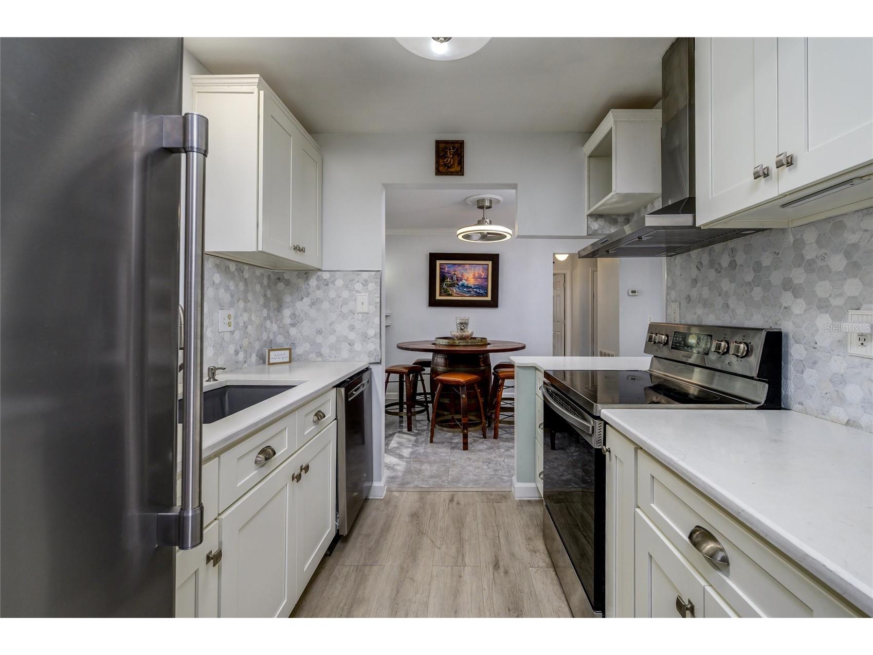 1472 Queen Anne Drive Palm Harbor FL 34684 - LAKE TARPON TB8511470 image11