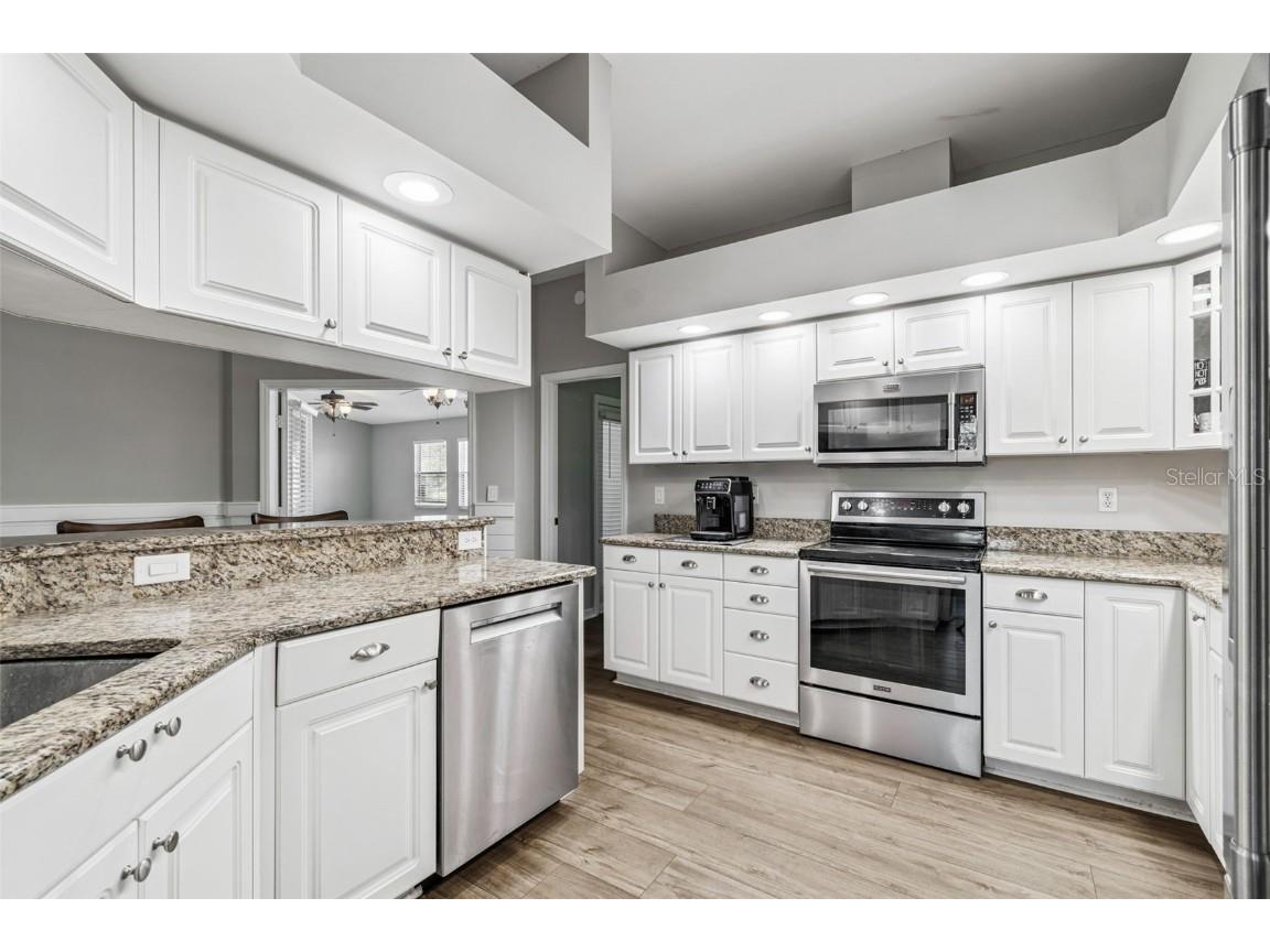 14721 Scharber Road Dade City FL 33525 W7880852 image28