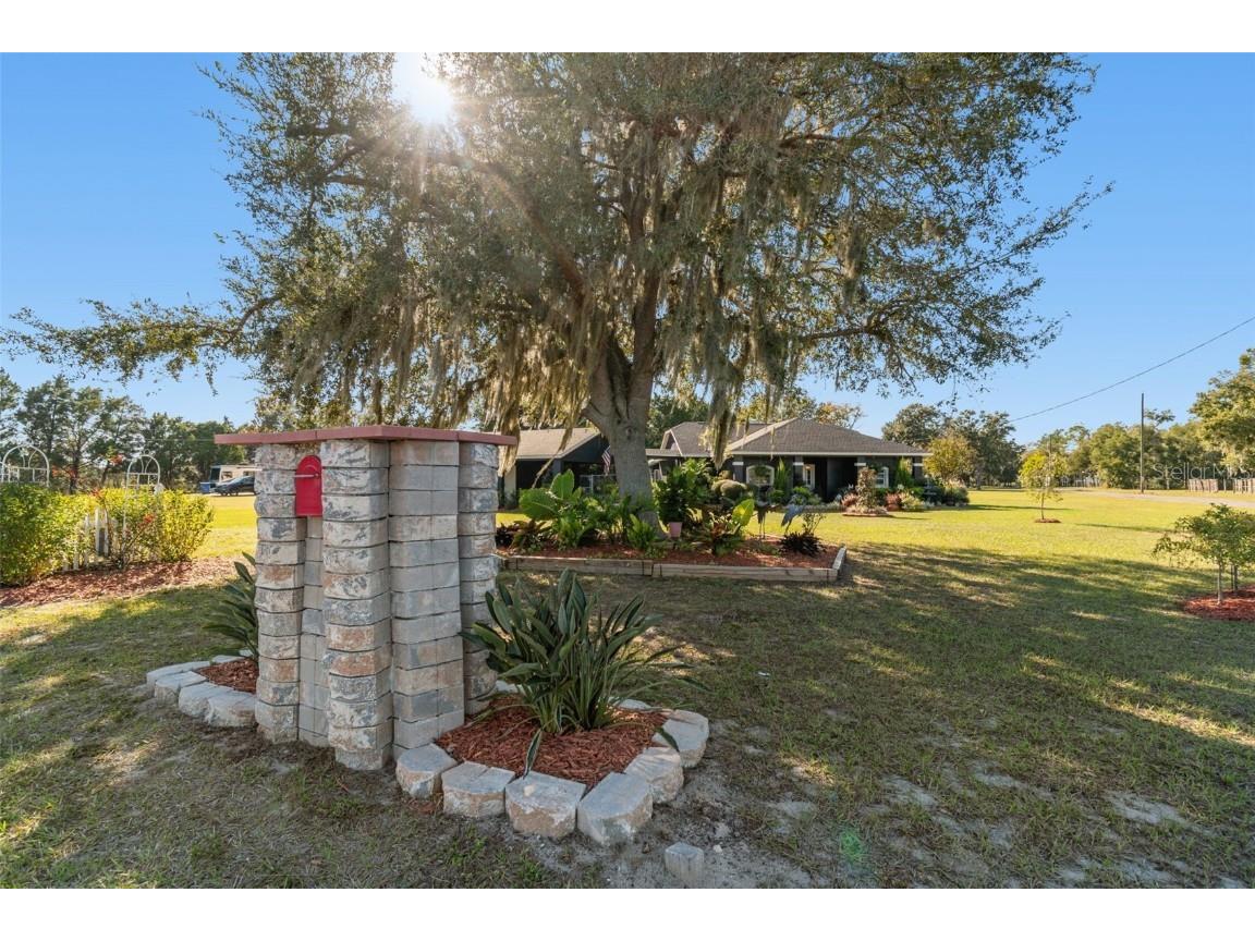 14721 Scharber Road Dade City FL 33525 W7880852 image3