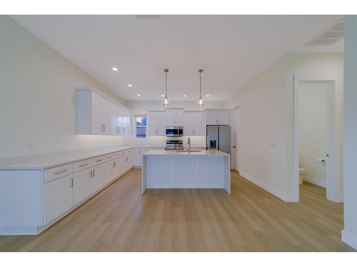 14723 Sunset Drive Largo FL 33774 TB8434350 image31