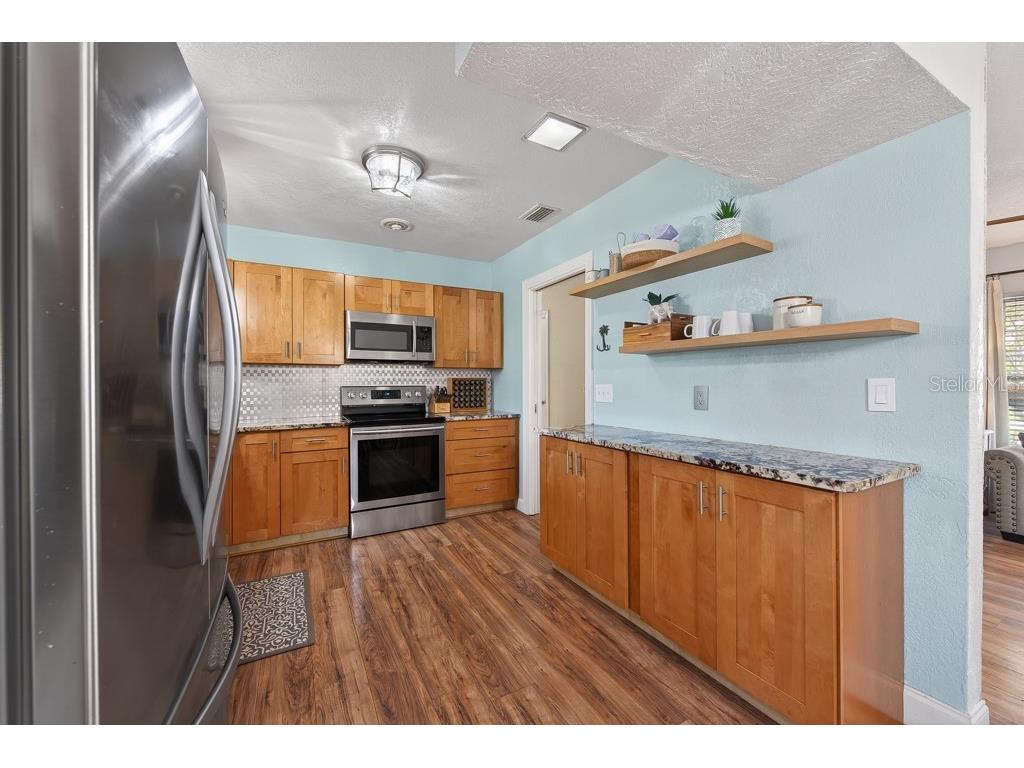 14728 Bay Drive Largo FL 33774 TB8513588 image13