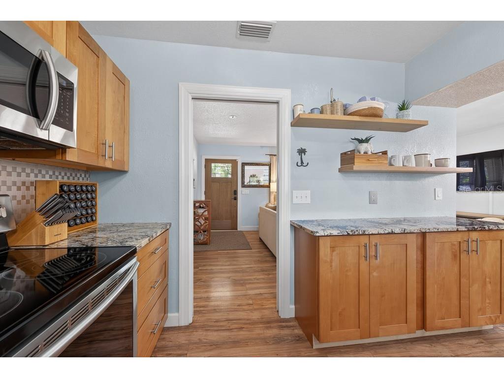 14728 Bay Drive Largo FL 33774 TB8513588 image15