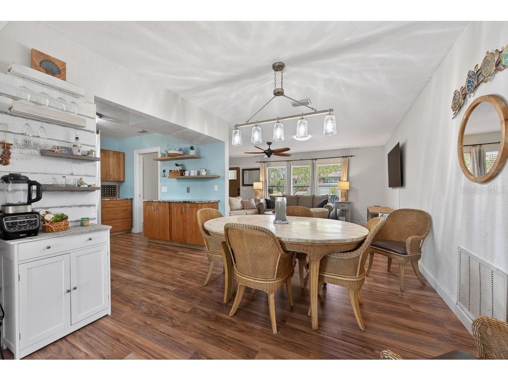 14728 Bay Drive Largo FL 33774 TB8513588 image18