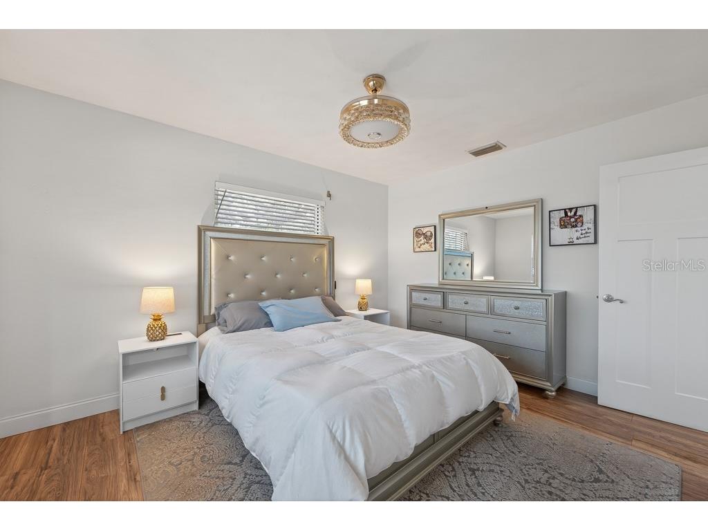 14728 Bay Drive Largo FL 33774 TB8513588 image25