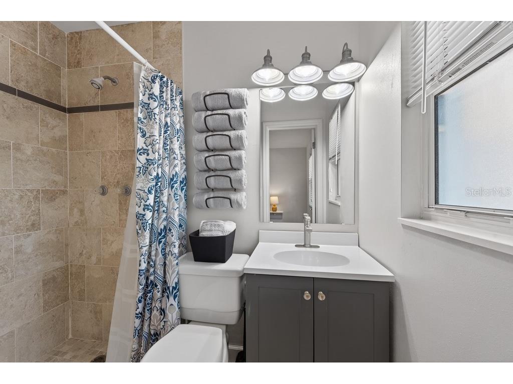14728 Bay Drive Largo FL 33774 TB8513588 image27