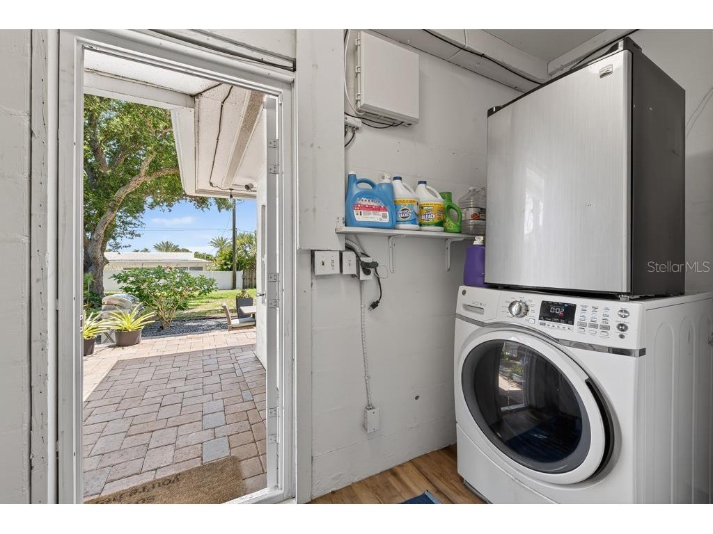 14728 Bay Drive Largo FL 33774 TB8513588 image36