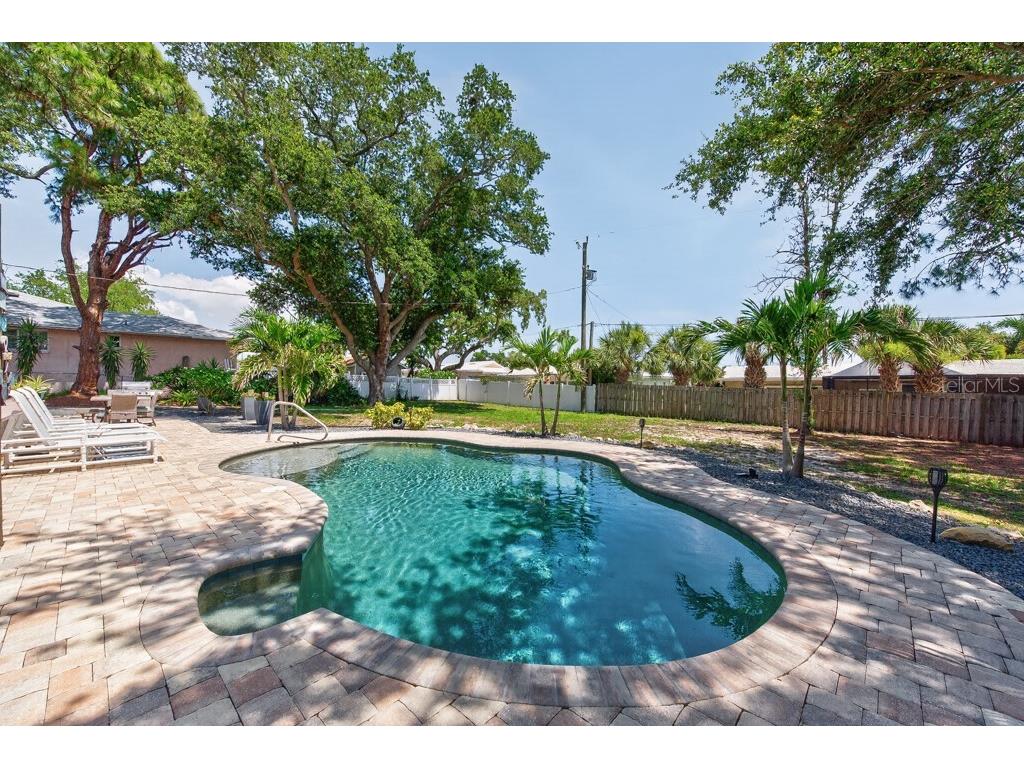 14728 Bay Drive Largo FL 33774 TB8513588 image46