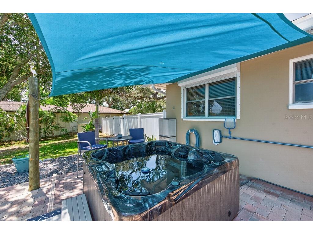 14728 Bay Drive Largo FL 33774 TB8513588 image52