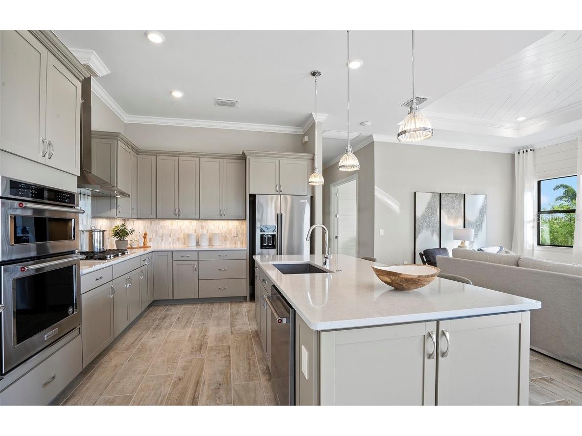 14728 Golden Grass Terrace Nokomis FL 34275 TB8447835 image6