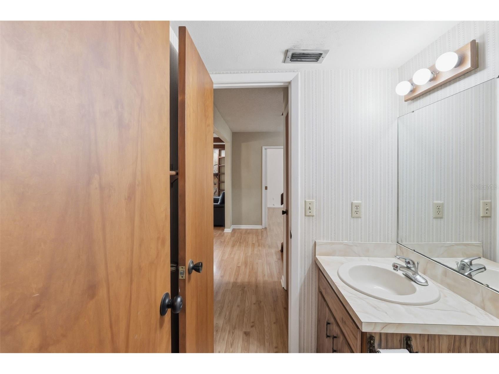 14728 Tall Tree Drive Lutz FL 33559 TB8508819 image21