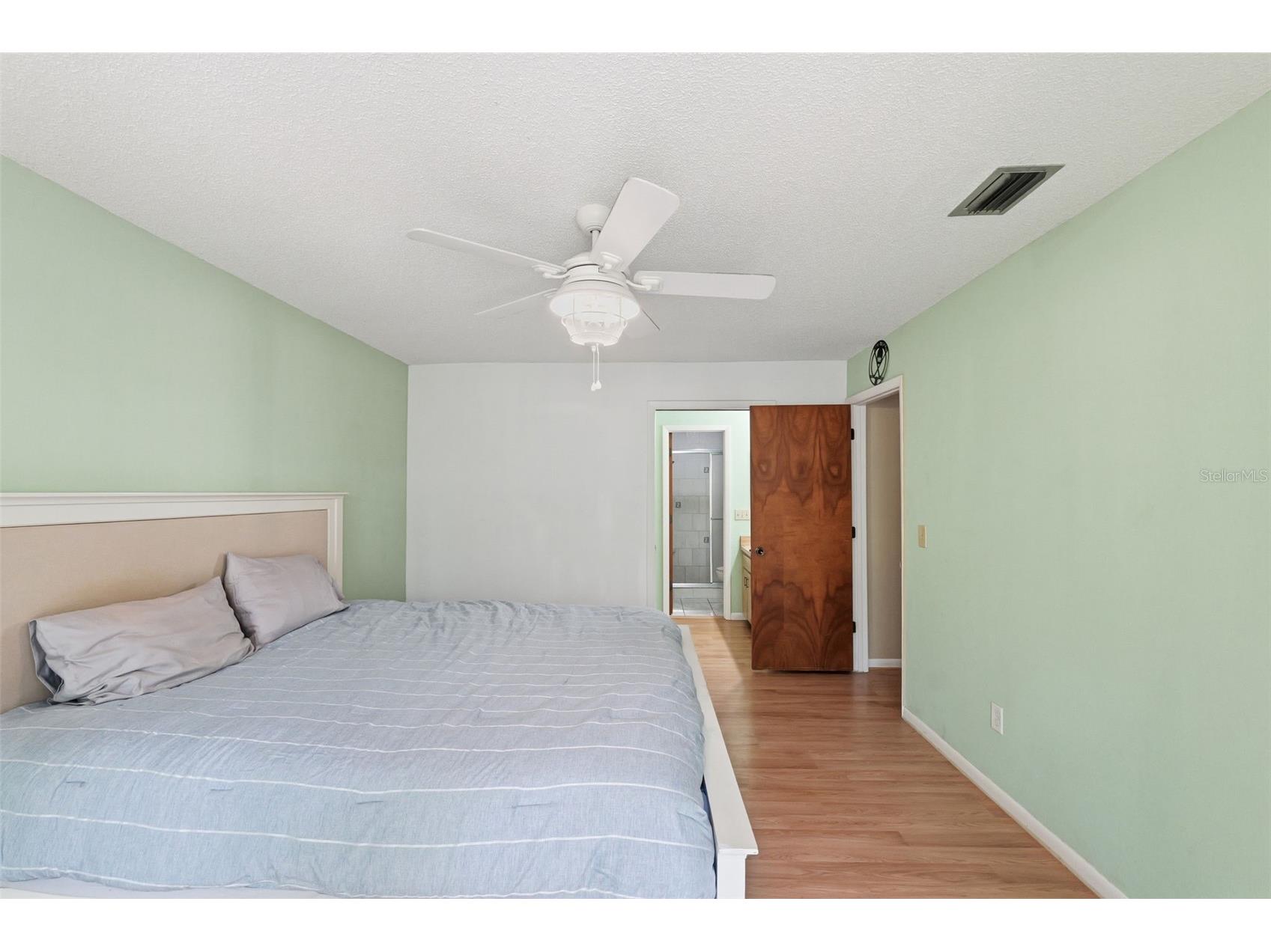 14728 Tall Tree Drive Lutz FL 33559 TB8508819 image31