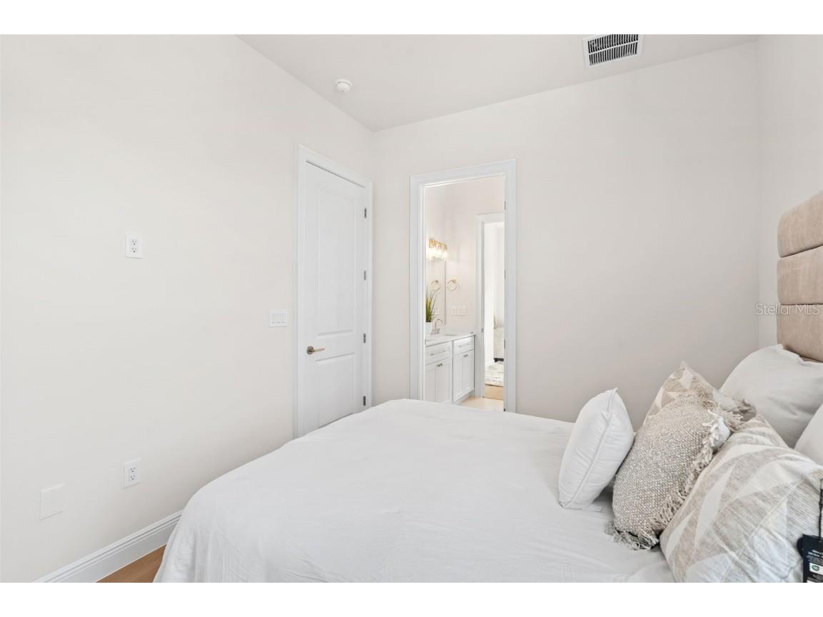 1473 Berkshire Avenue Winter Park FL 32789 O6320741 image34