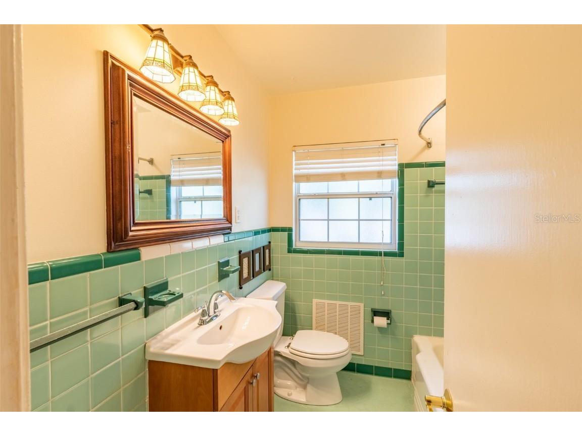 1473 Maple Street Clearwater FL 33755 TB8441440 image49