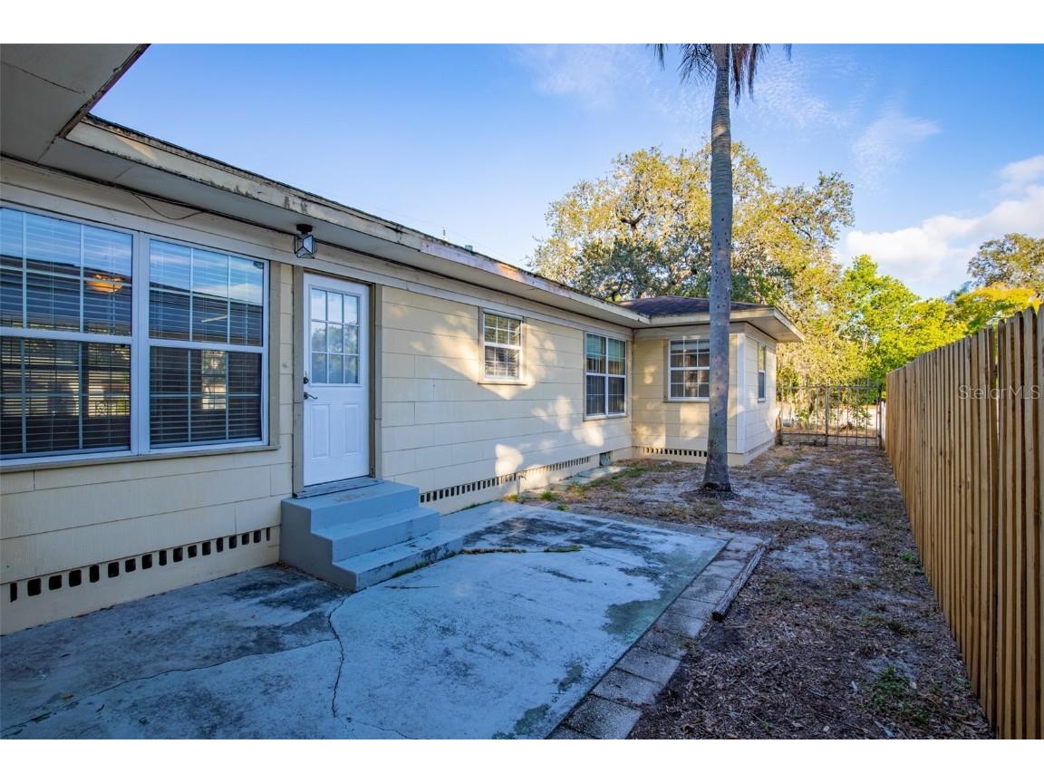 1473 Maple Street Clearwater FL 33755 TB8441440 image56