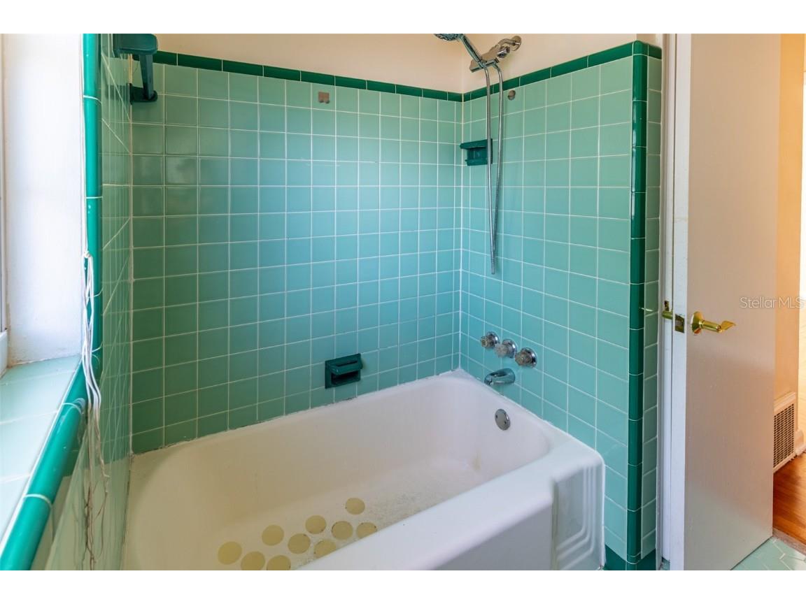 1473 Maple Street Clearwater FL 33755 TB8441440 image66