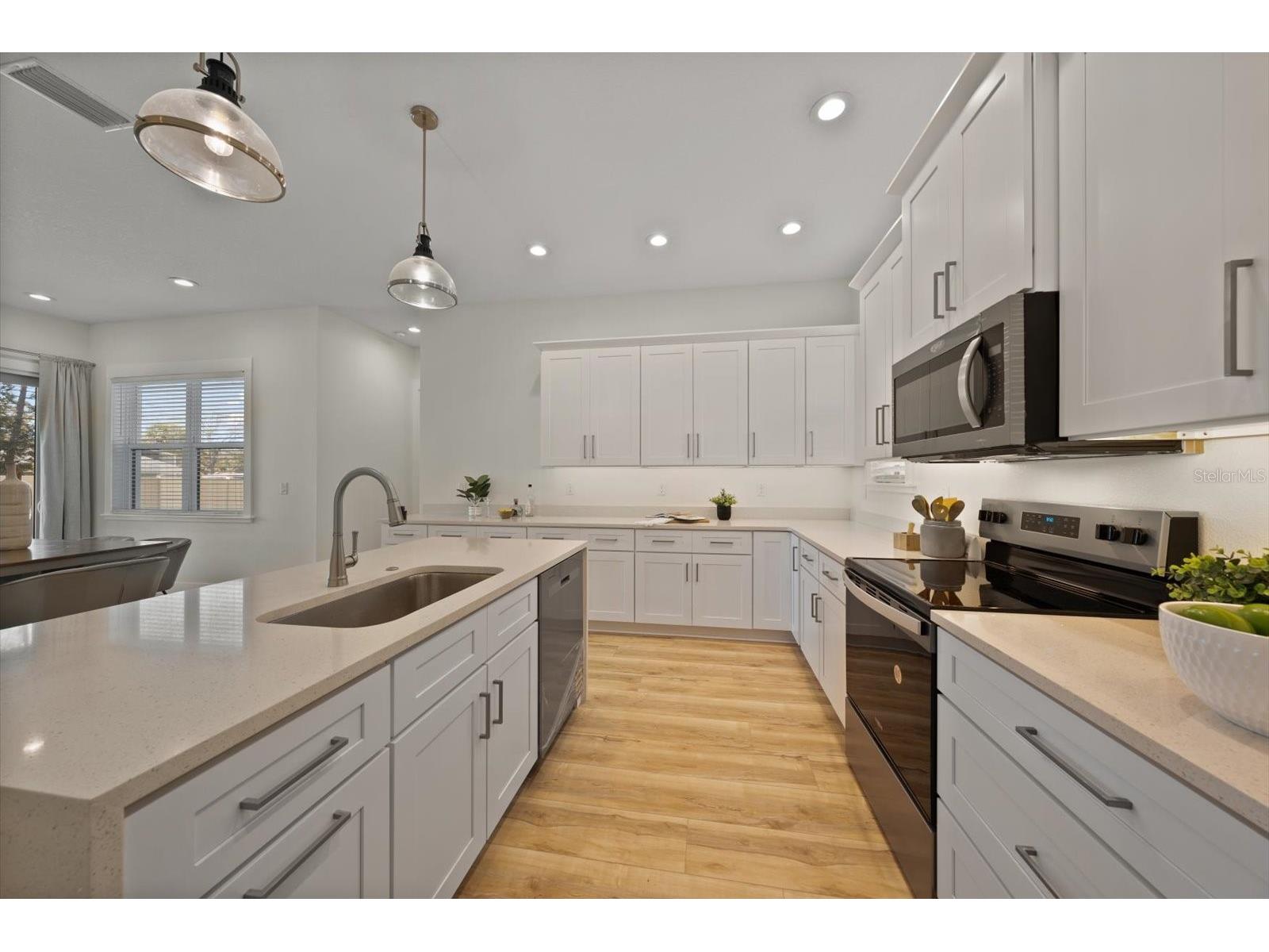 14733 Sunset Drive Largo FL 33774 TB8471206 image14