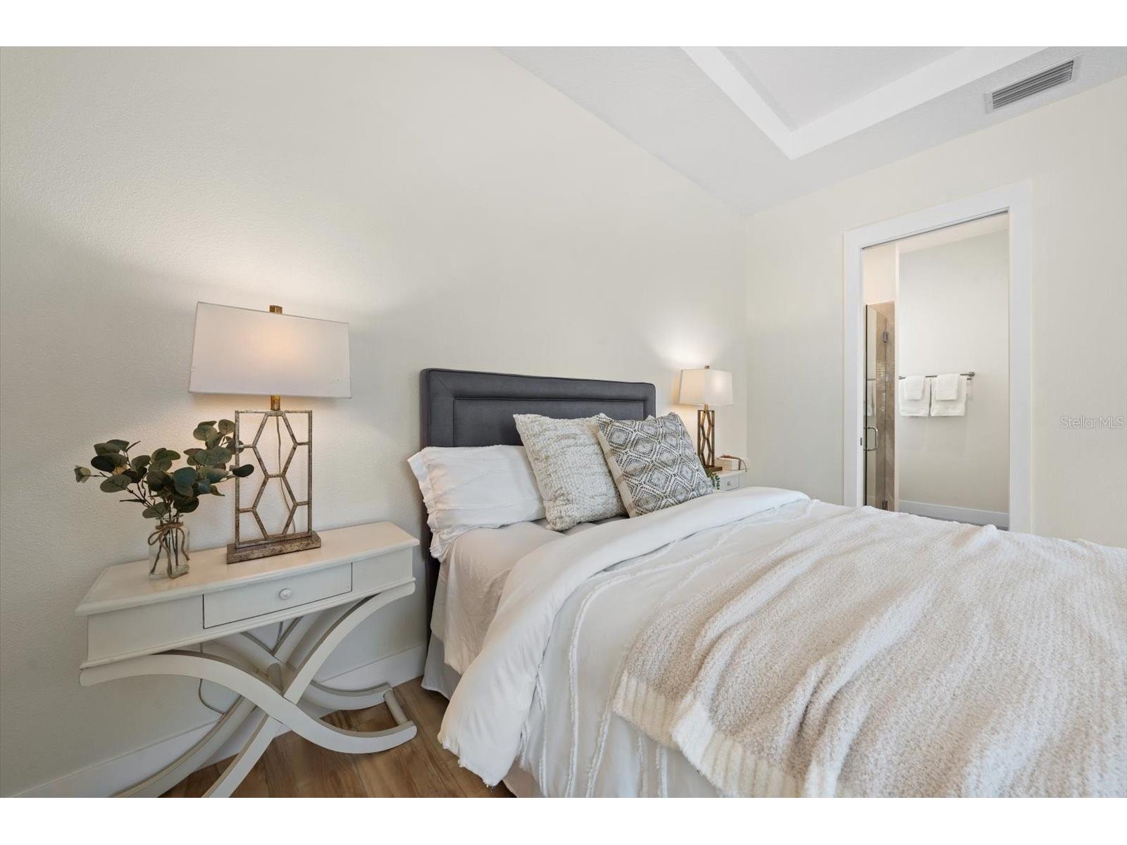 14733 Sunset Drive Largo FL 33774 TB8471206 image29