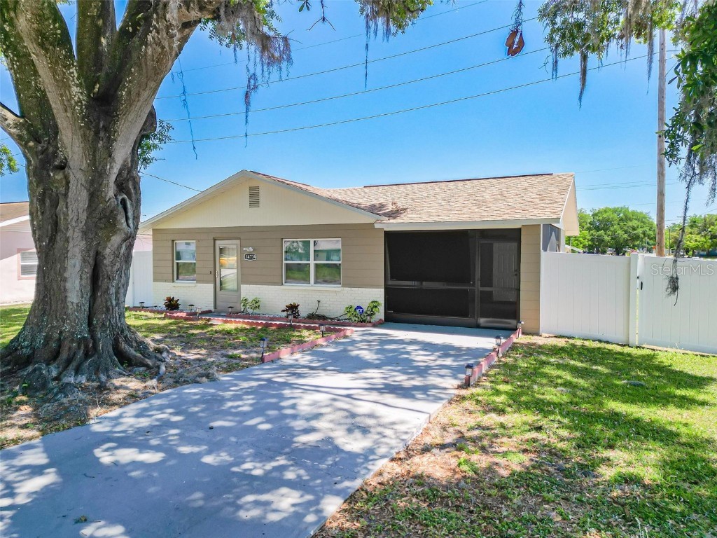 14734 11th Street Dade City FL 33523 TB8371211 image1