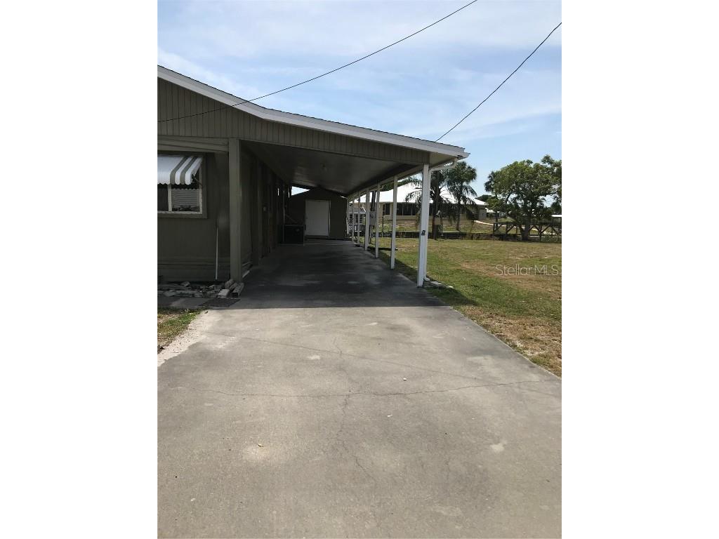 1474 Lake Drive W Okeechobee FL 34974 - LAKE OKEECHOBEE OK225136 image3
