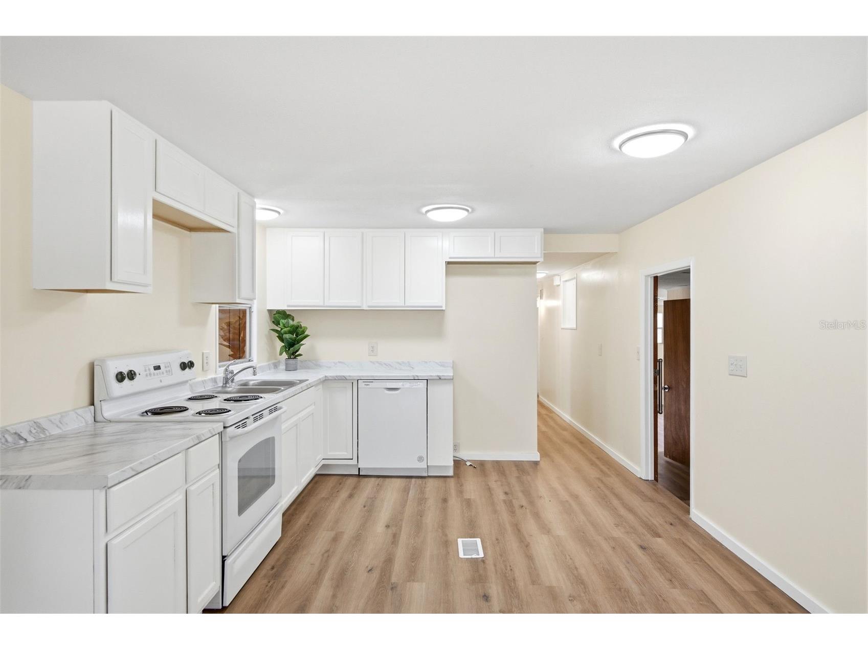 14742 Mandarin Street Tavares FL 32778 G5112147 image18