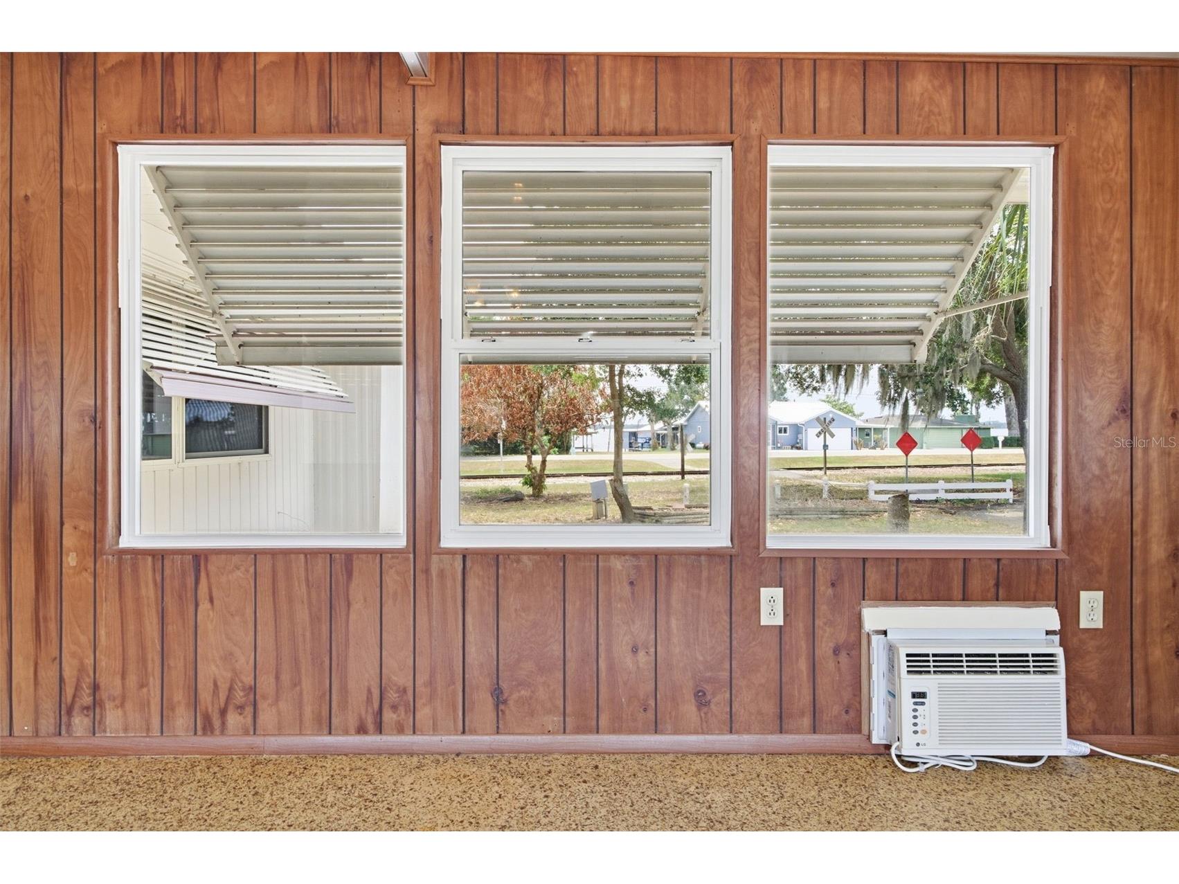 14742 Mandarin Street Tavares FL 32778 G5112147 image9