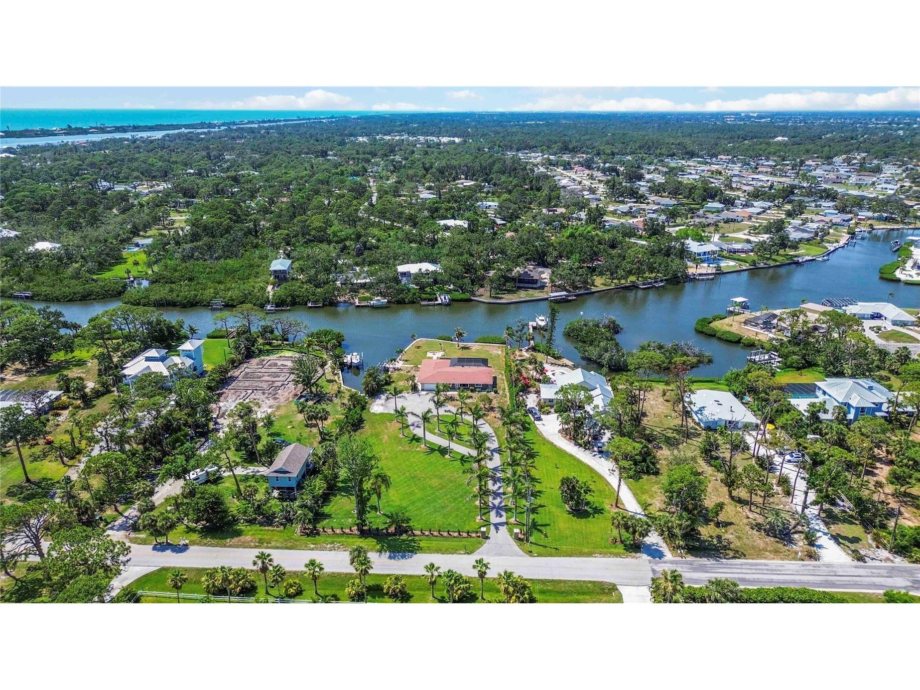 1475 Bayshore Drive Englewood FL 34223 A4653836 image1