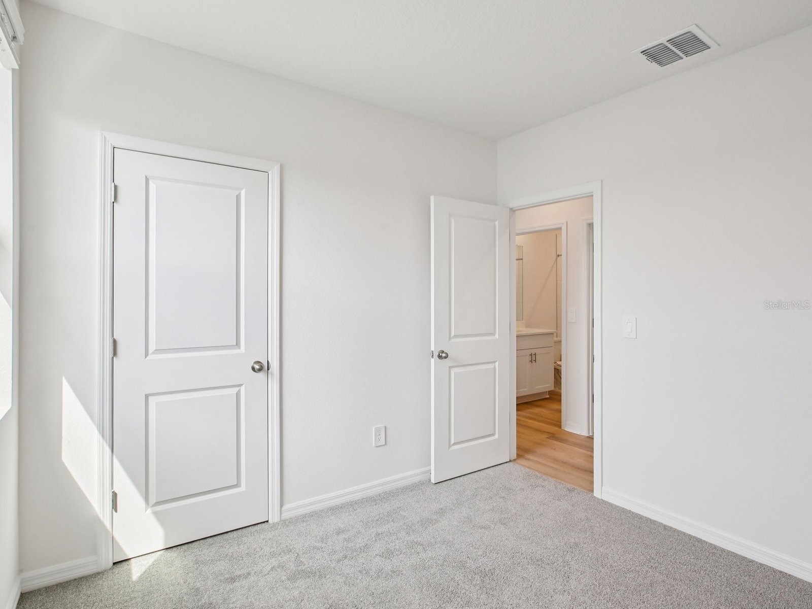 1475 Brekey Way Zephyrhills FL 33541 TB8504664 image17