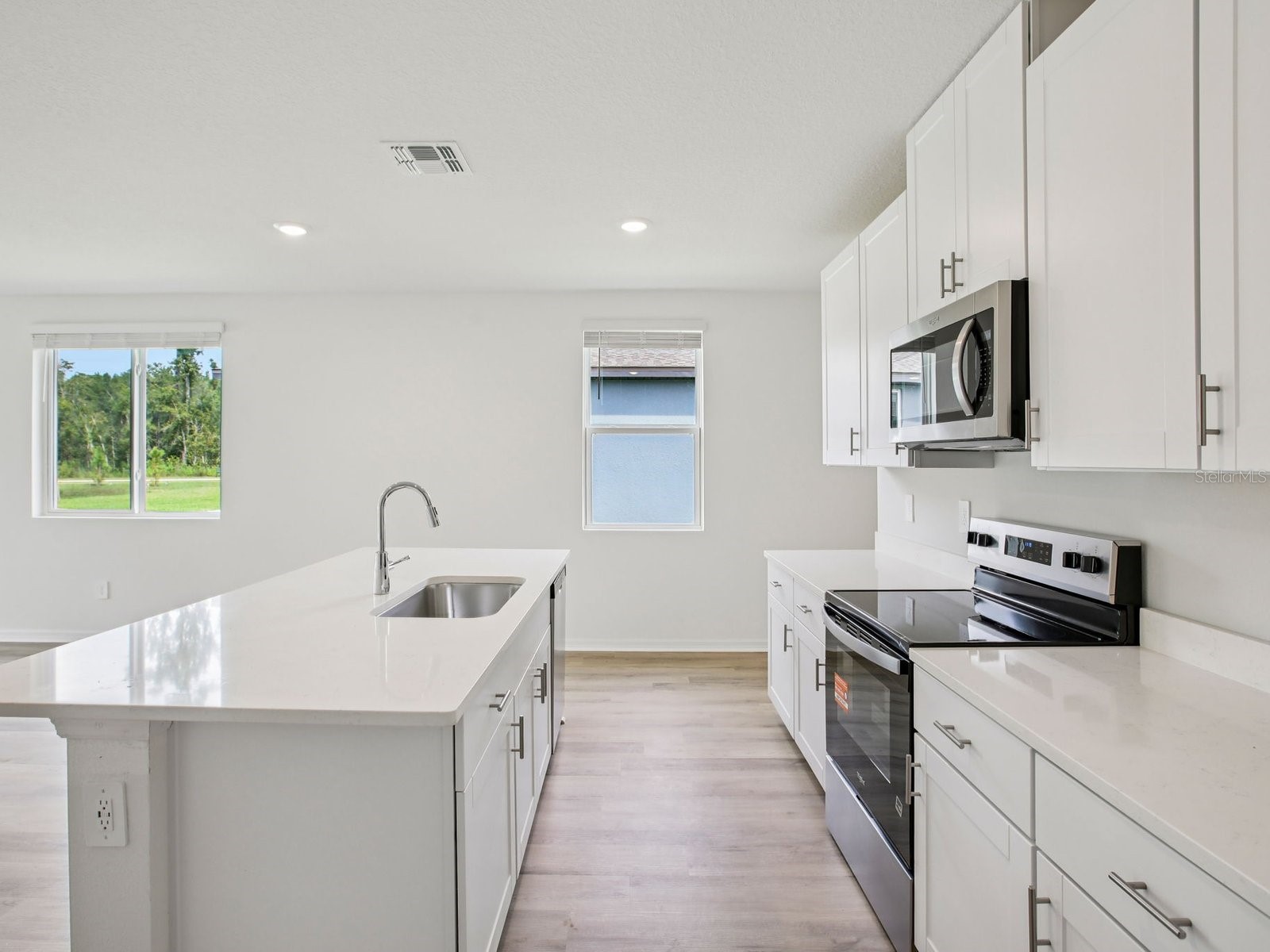 1475 Brekey Way Zephyrhills FL 33541 TB8504664 image5