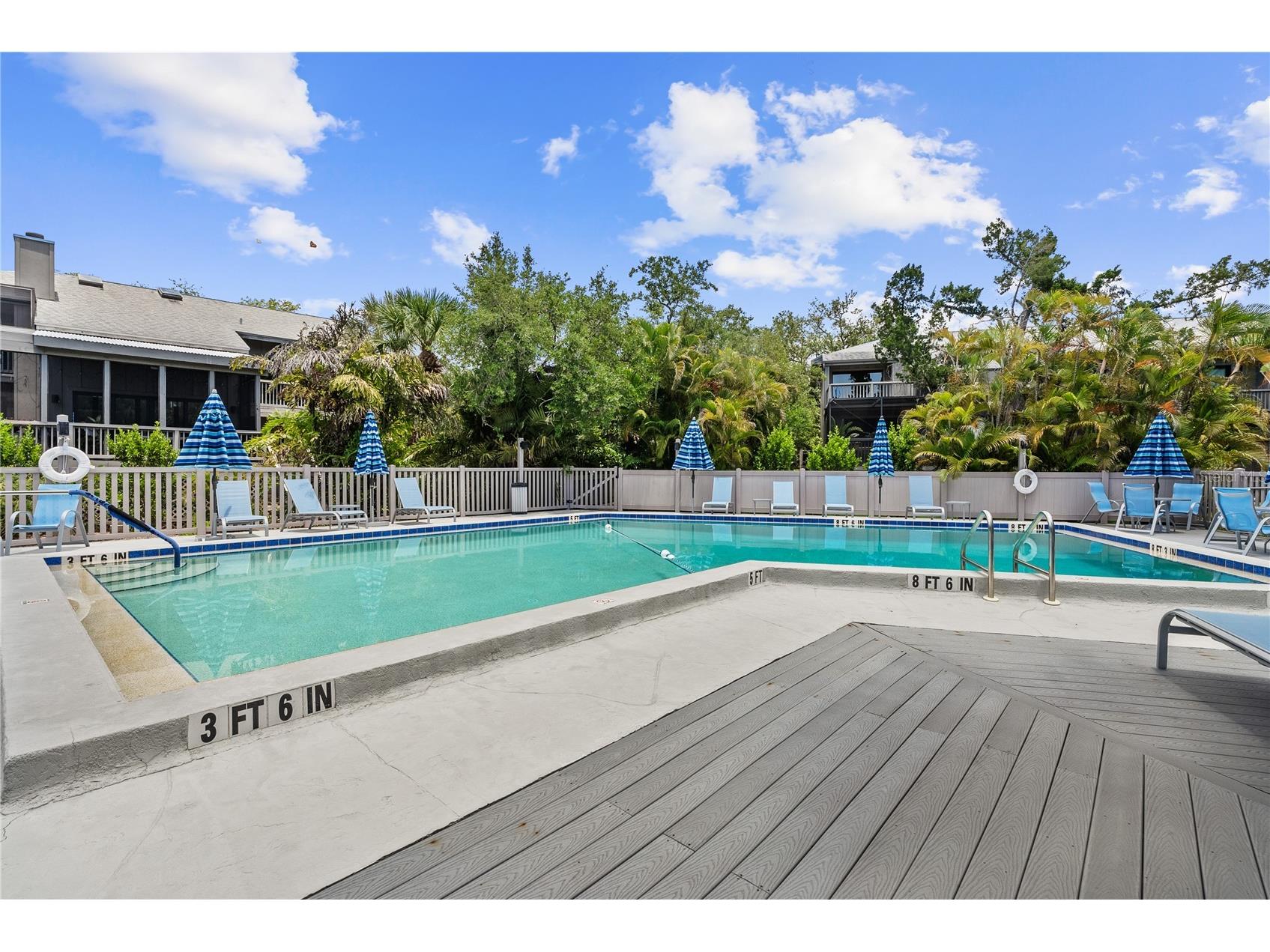 1475 Landings Circle #43 Sarasota FL 34231 A4694471 image39