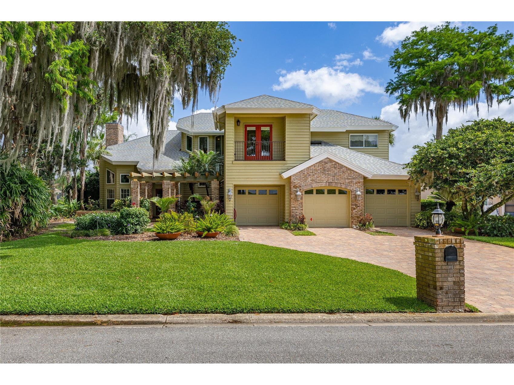 1475 Riviera Drive Kissimmee FL 34744 - LAKE TOHO S5148691 image1