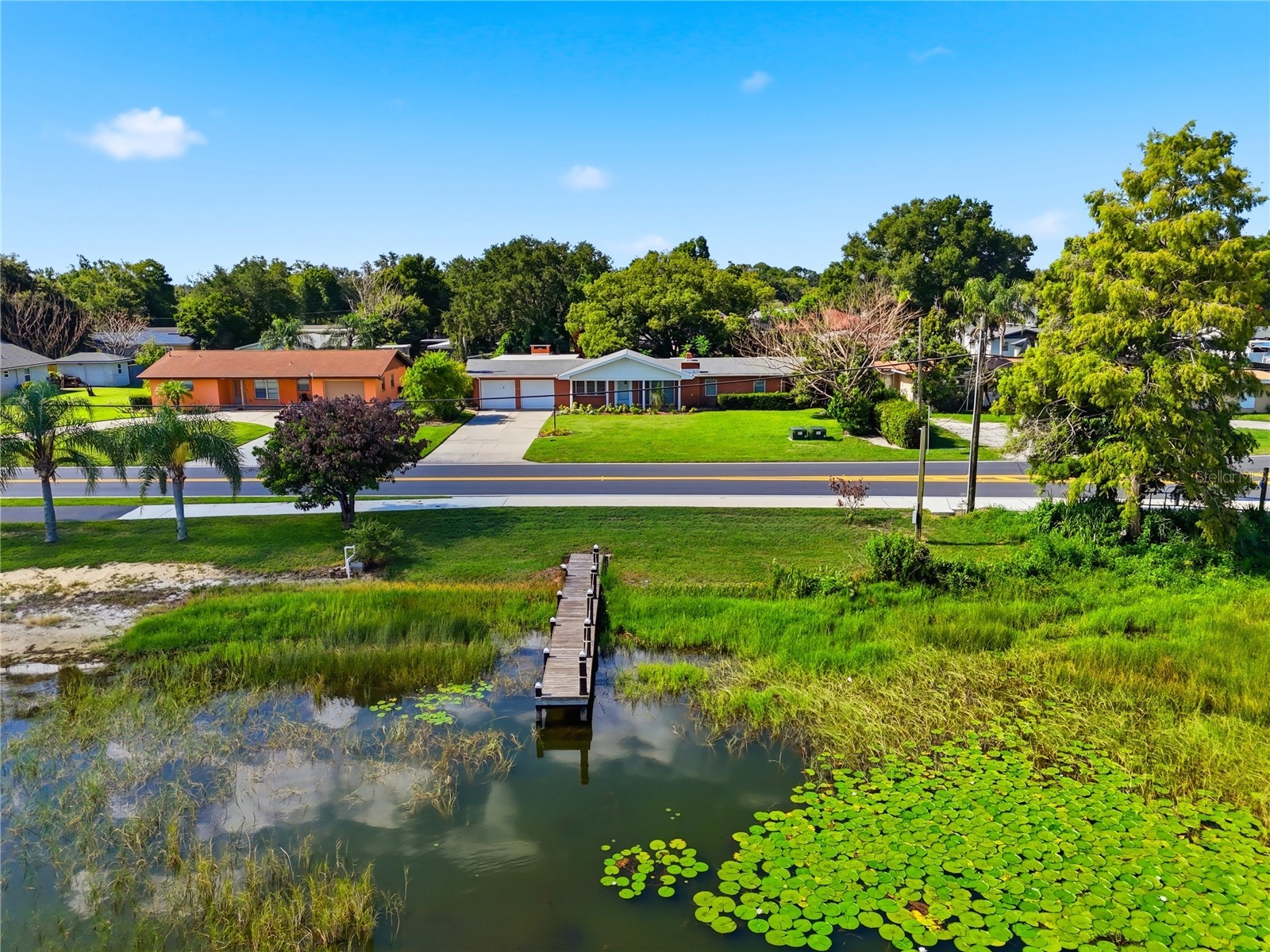 1475 S Lake Howard Drive Winter Haven FL 33880 - LAKE HOWARD L4963275 image1