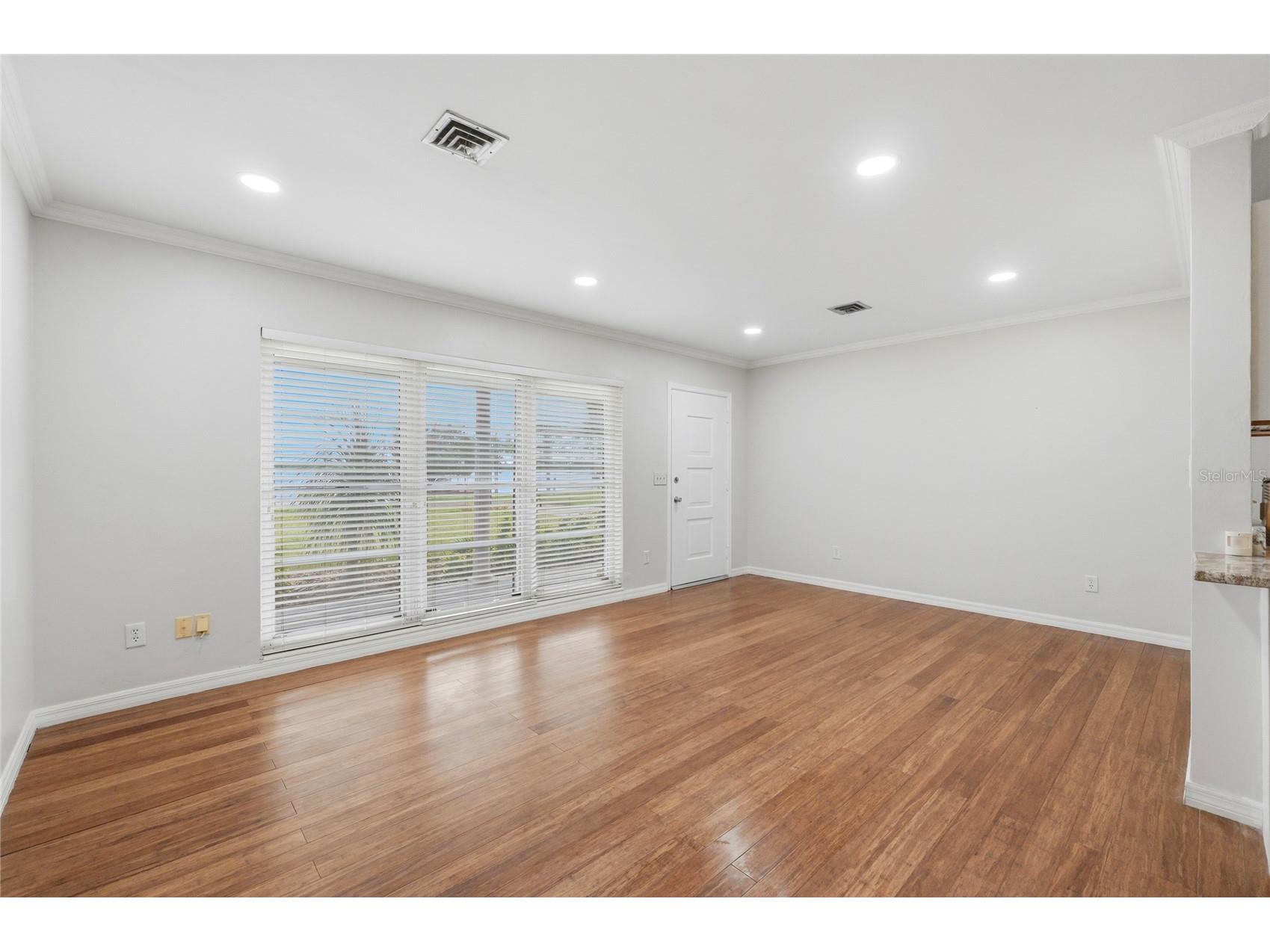 1475 S Lake Howard Drive Winter Haven FL 33880 - LAKE HOWARD L4963275 image11