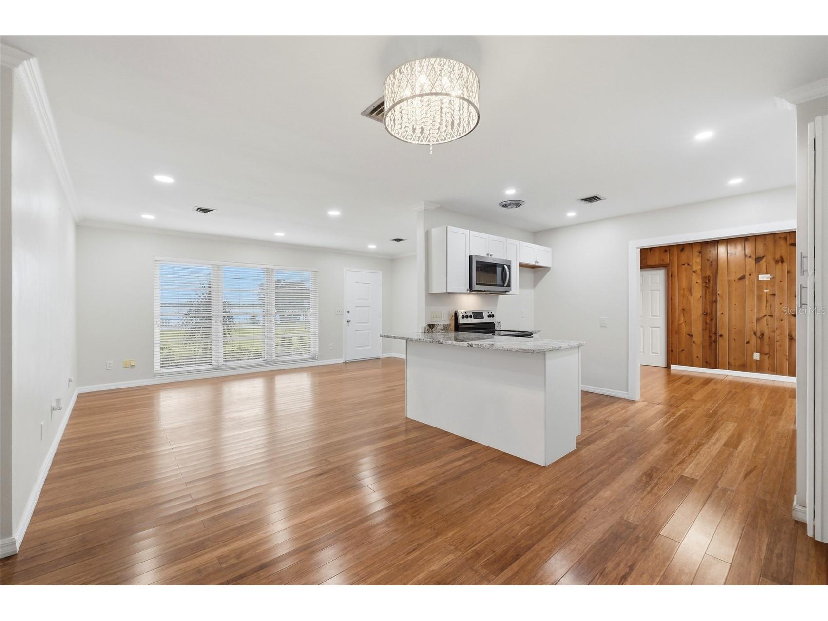 1475 S Lake Howard Drive Winter Haven FL 33880 - LAKE HOWARD L4963275 image6
