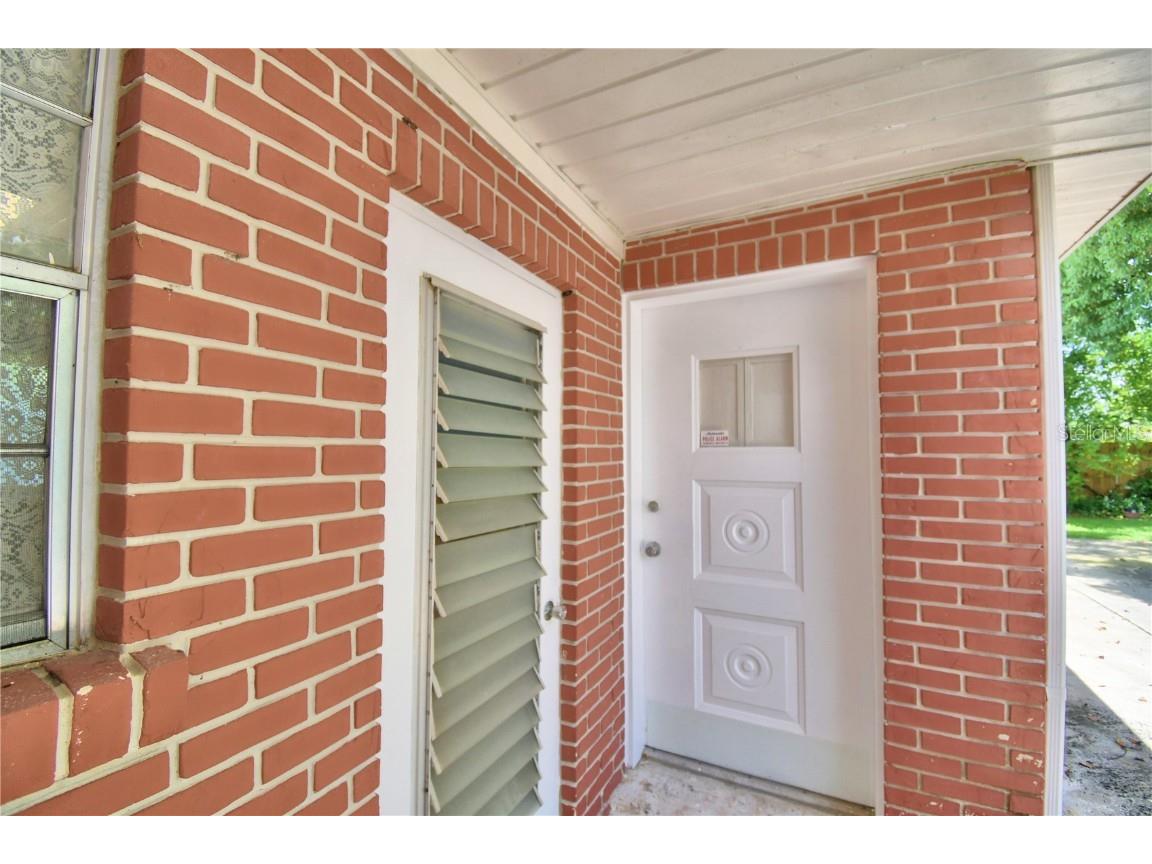 1475 S Lake Howard Drive Winter Haven FL 33880 P4934004 image16