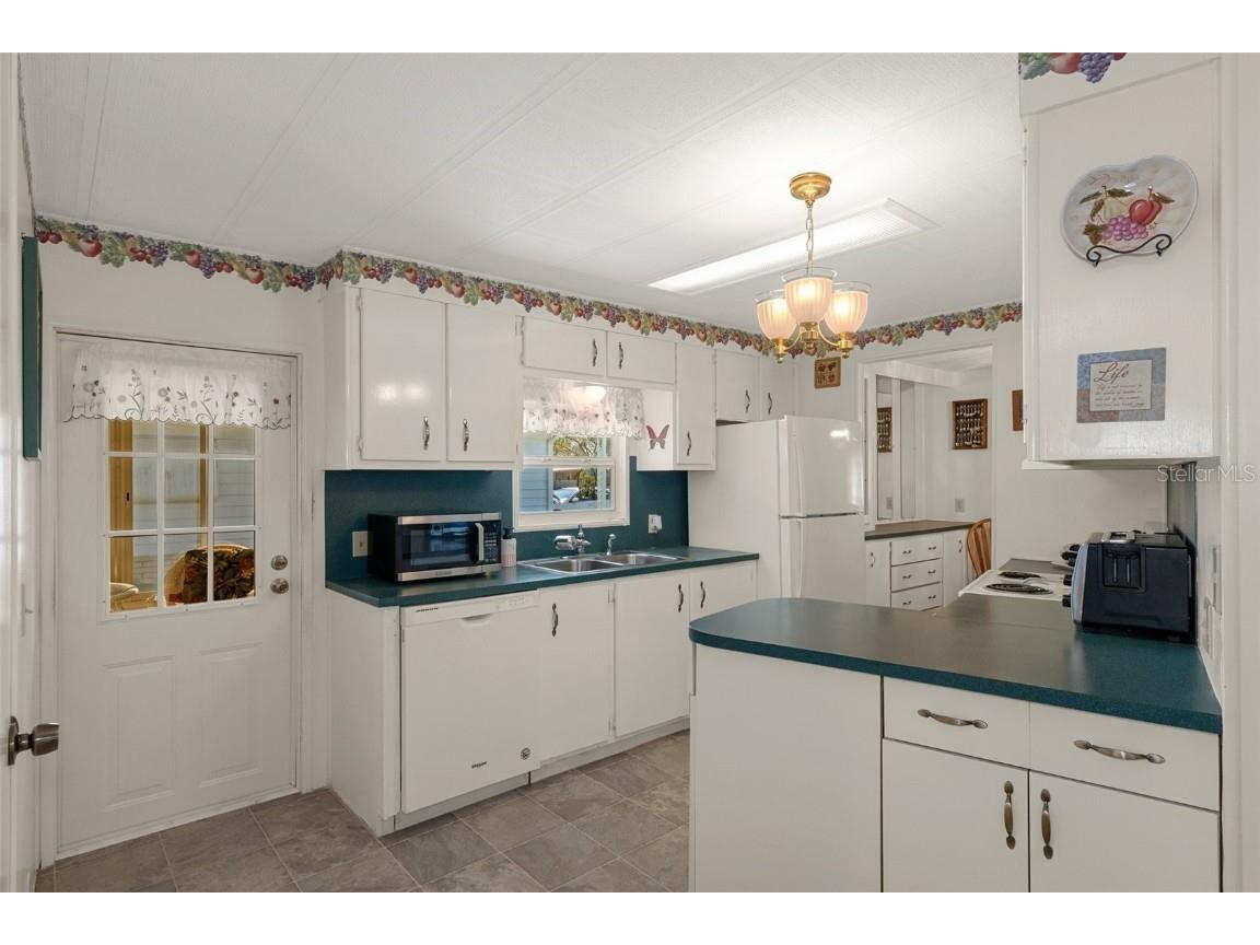 14751 Brookridge Boulevard Brooksville FL 34613 W7880350 image14