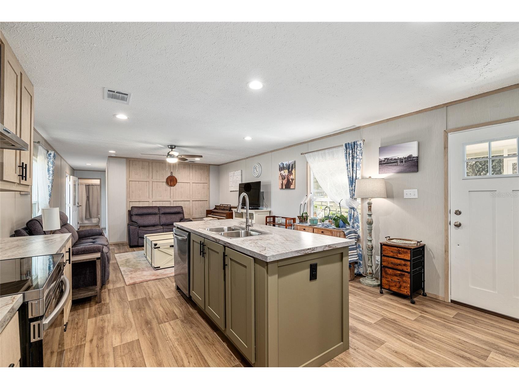 14765 SE 180th Street Weirsdale FL 32195 OM716135 image10