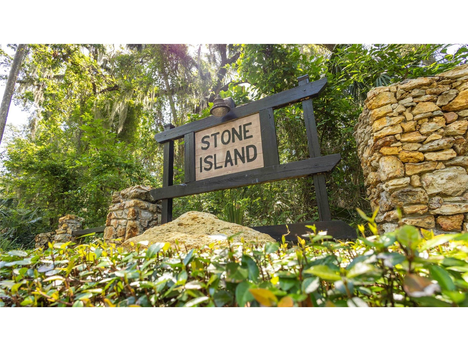 1476 Stone Trail Enterprise FL 32725 O6420143 image73