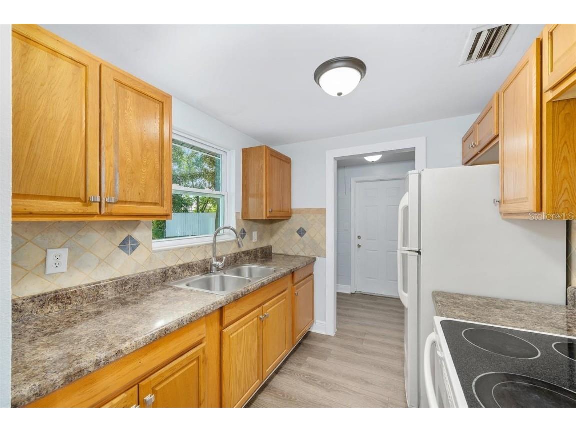 14761 SW 35th Terrace Road Ocala FL 34473 OM715991 image10