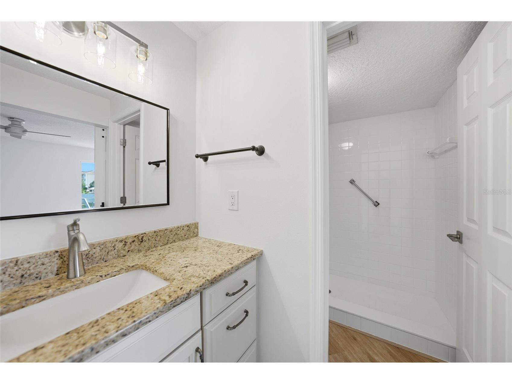 1477 Park Beach Circle #13 Punta Gorda FL 33950 A4694583 image21