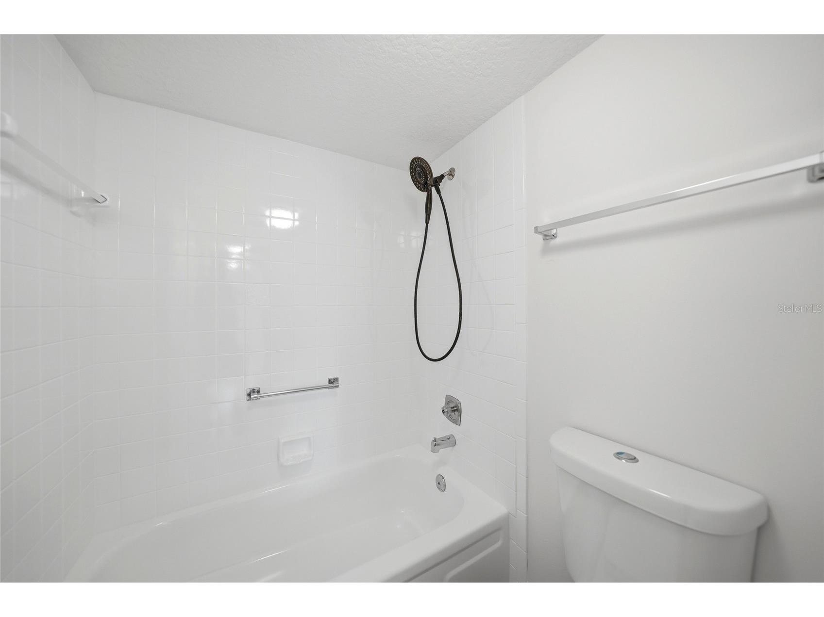 1477 Park Beach Circle #13 Punta Gorda FL 33950 A4694583 image26