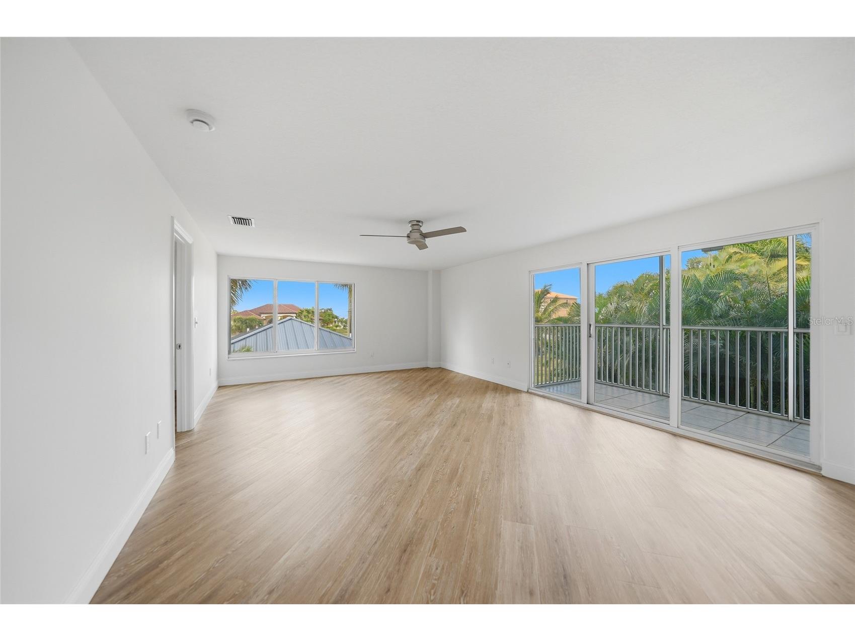 1477 Park Beach Circle #13 Punta Gorda FL 33950 A4694583 image4