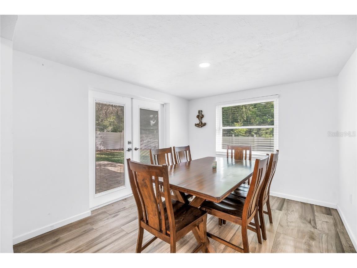 1477 S School Avenue Sarasota FL 34239 A4662930 image13