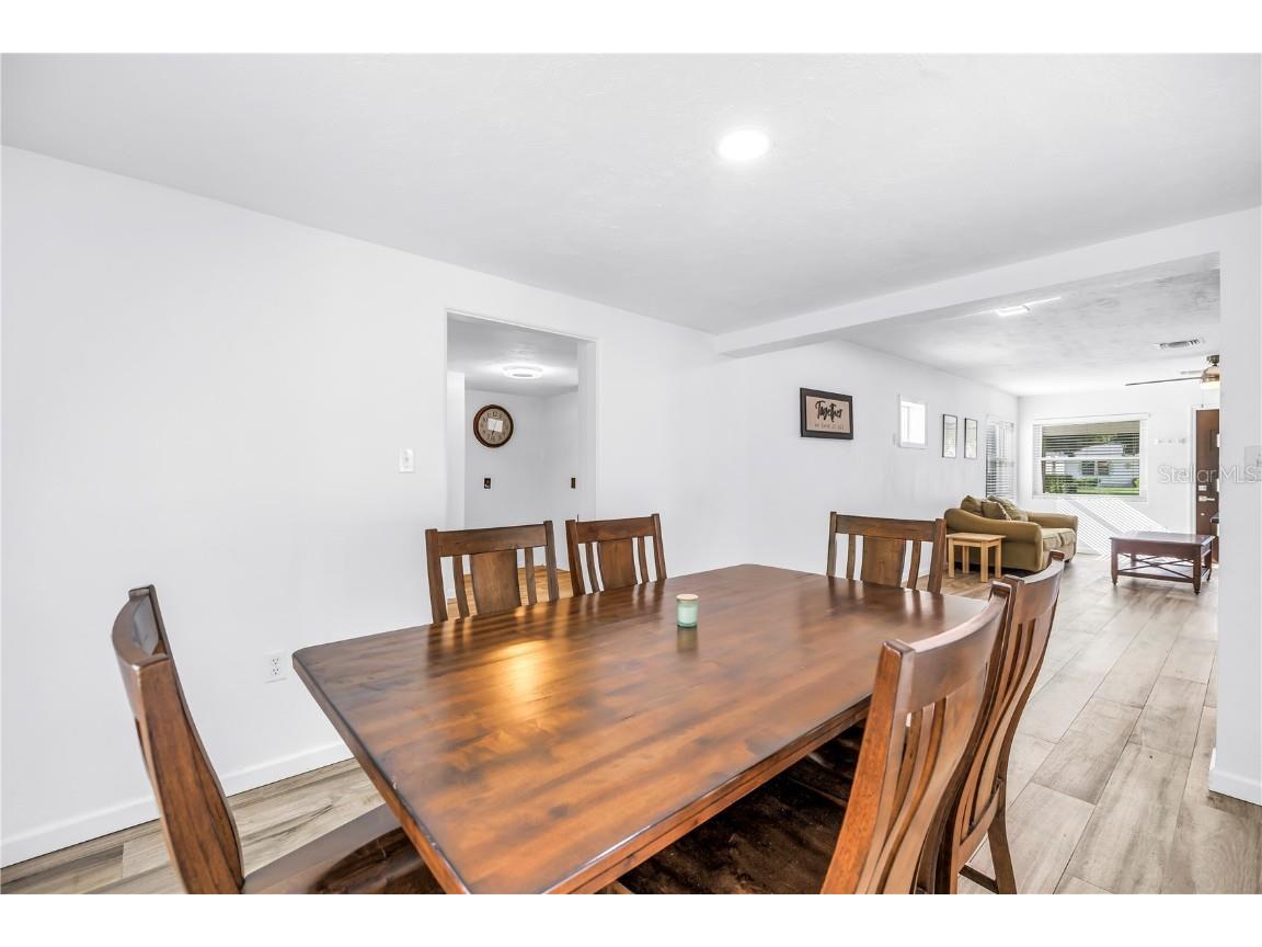 1477 S School Avenue Sarasota FL 34239 A4662930 image15