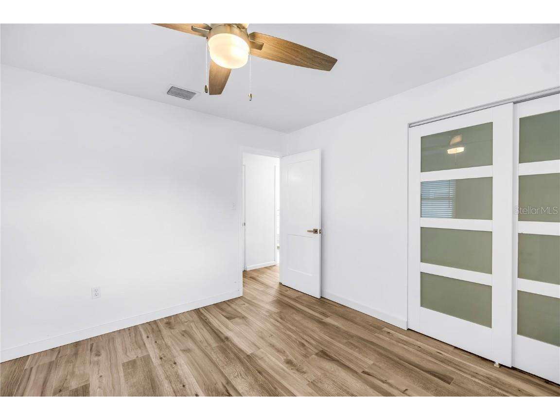 1477 S School Avenue Sarasota FL 34239 A4662930 image20