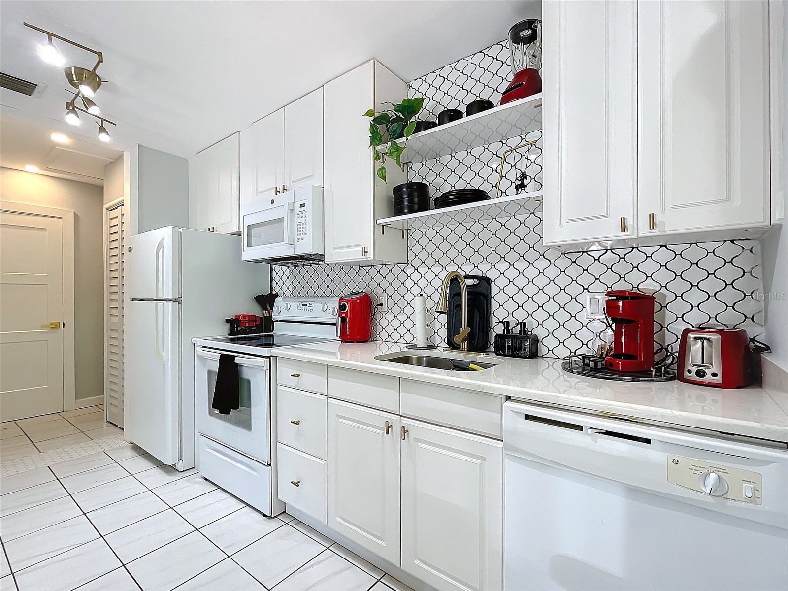 1478 NE 34th Court #A-B Fort Lauderdale FL 33334 O6374852 image18