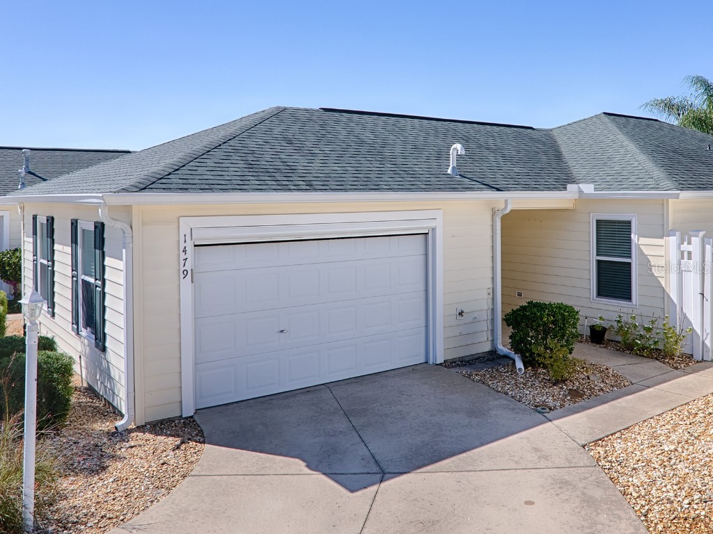 1479 Azteca Loop The Villages FL 32162 G5078183 image1