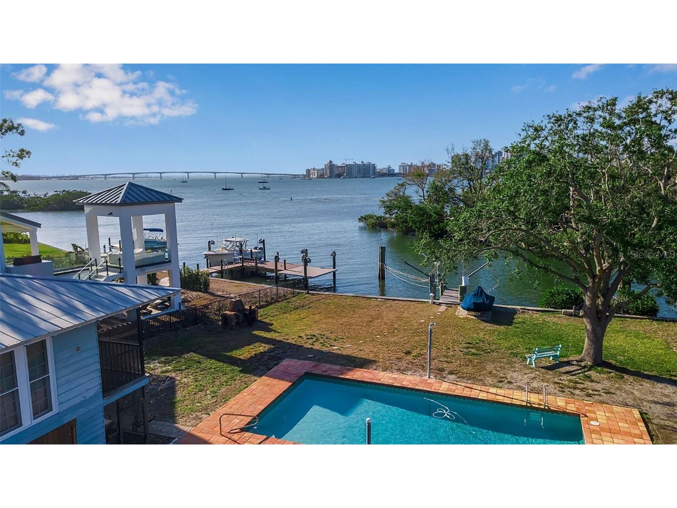 1479 Bay Point Drive Sarasota FL 34236 - SARASOTA BAY A4647998 image1