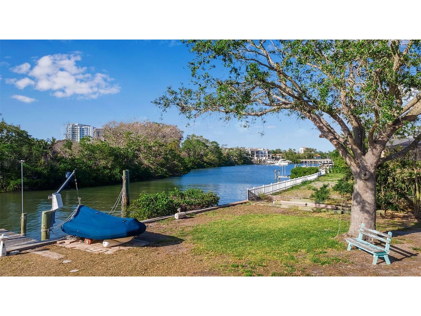 1479 Bay Point Drive Sarasota FL 34236 - SARASOTA BAY A4647998 image8